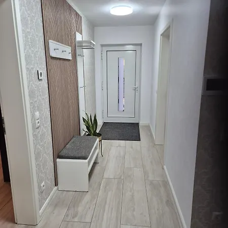 Landwiese Apartment *